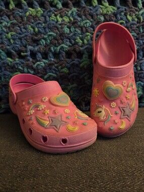 Girl's Sketchers "Crocs"( READ DESCRIPTION)